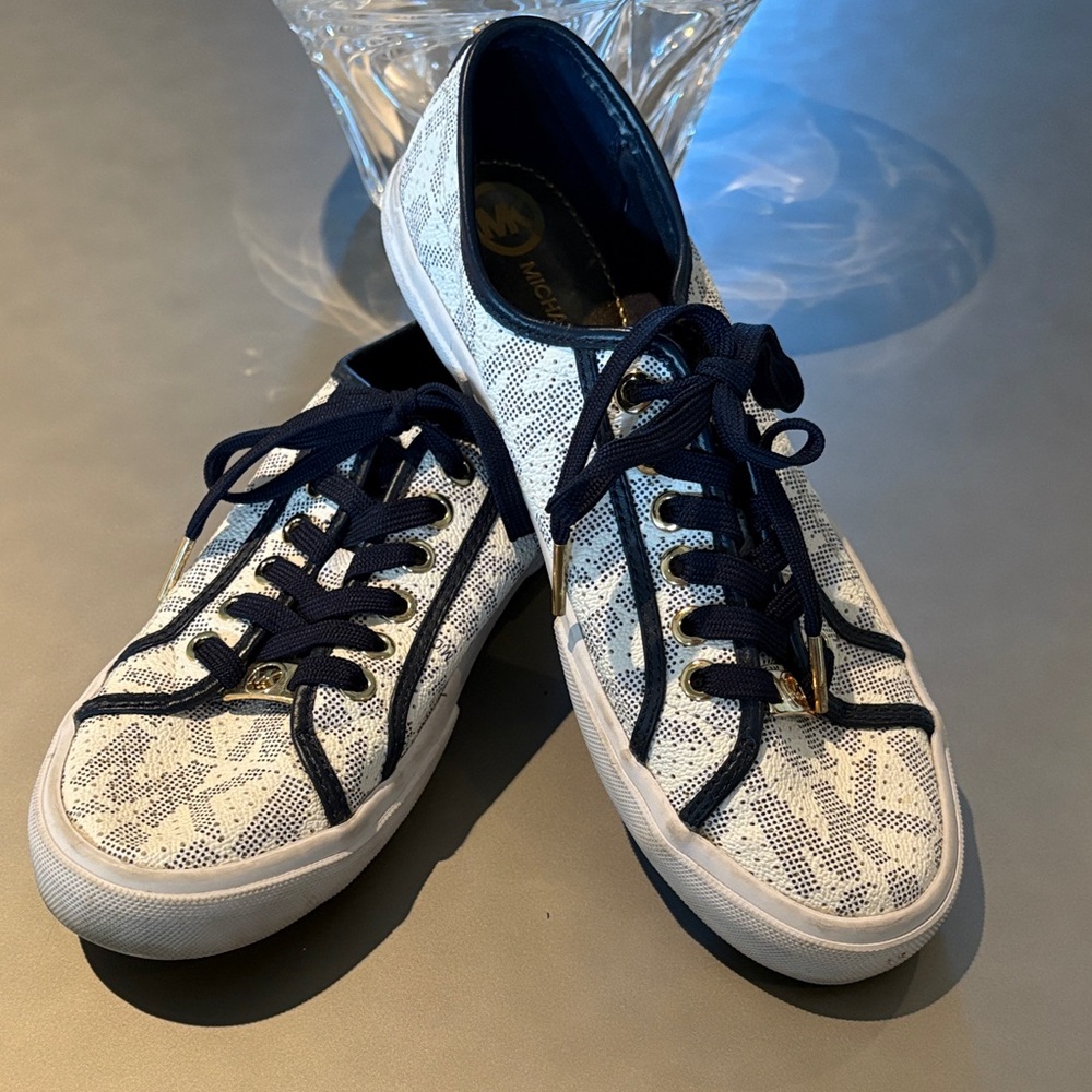 Michael Kors Women's Blue and White Patterned Sneakers